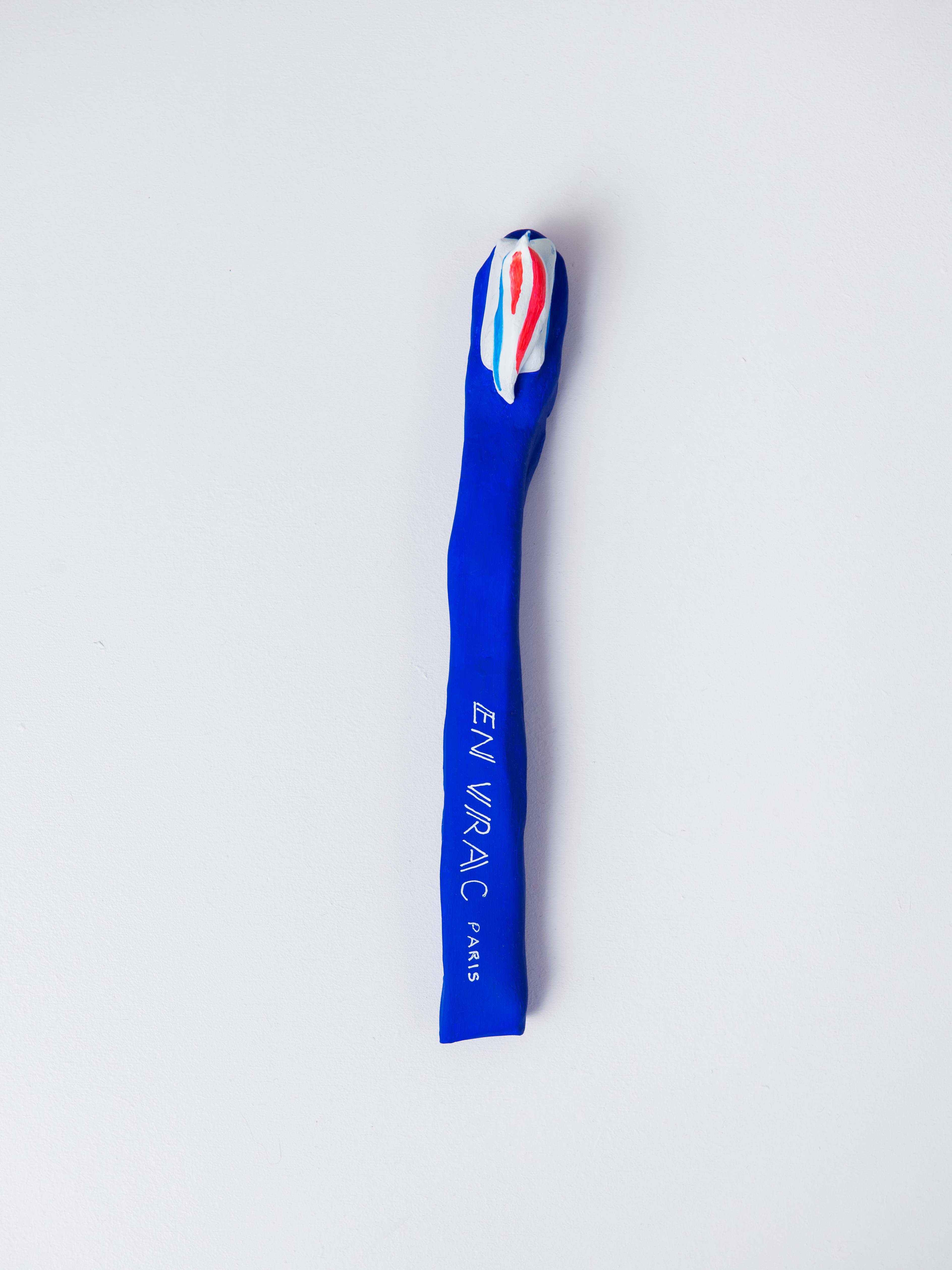 Brosse à dents bleue