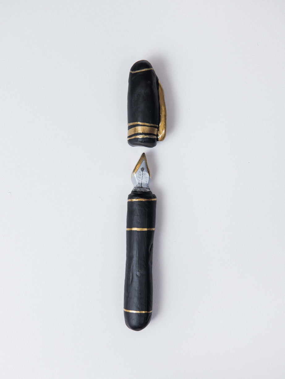 Stylo Plume laqué noir et or